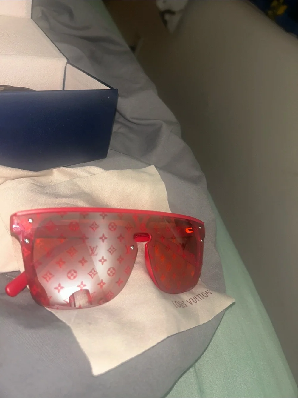 Louis Vuitton Glasses with Case, Bag & Cleaning Wipe